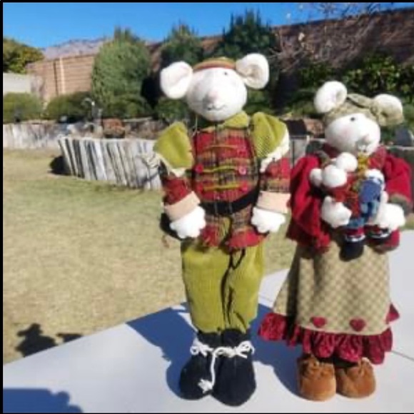 Mouse Family Decor - Picture 3 of 3